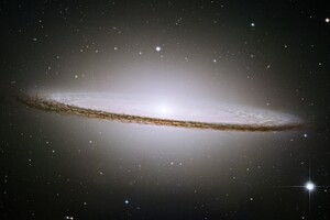 Sombreo Galaxy Space Nasa