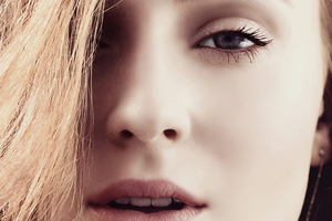 Sophie Turner Portrait Close Up (2560x1080) Resolution Wallpaper