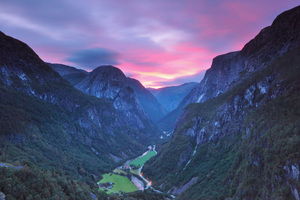 Stalheim Valley In Norway (320x240) Resolution Wallpaper