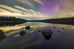 Starry Sky Over Calm Lake With Reflected Clouds (1400x900) Resolution Wallpaper