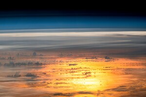 Sunset From The International Space Station Wallpaper
