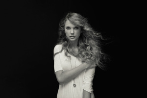Taylor Swift Black And White 4k