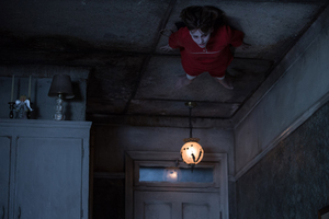 The Conjuring 2 Horror Movie Wallpaper