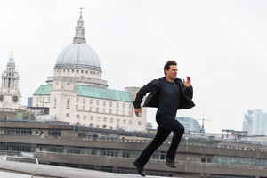 Tom Cruise Running Mission Impossible Fallout (2560x1080) Resolution Wallpaper