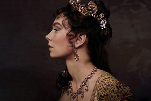Vanessa Kirby As Empress Josephine In Napoleon Wallpaper