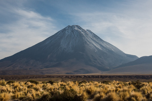 Volcano Mountain Peak Landscape (1336x768) Resolution Wallpaper