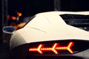 White Lamborghini Aventador Rear (1366x768) Resolution Wallpaper