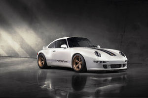 White Porsche 911 Guntherwerks Front 5k
