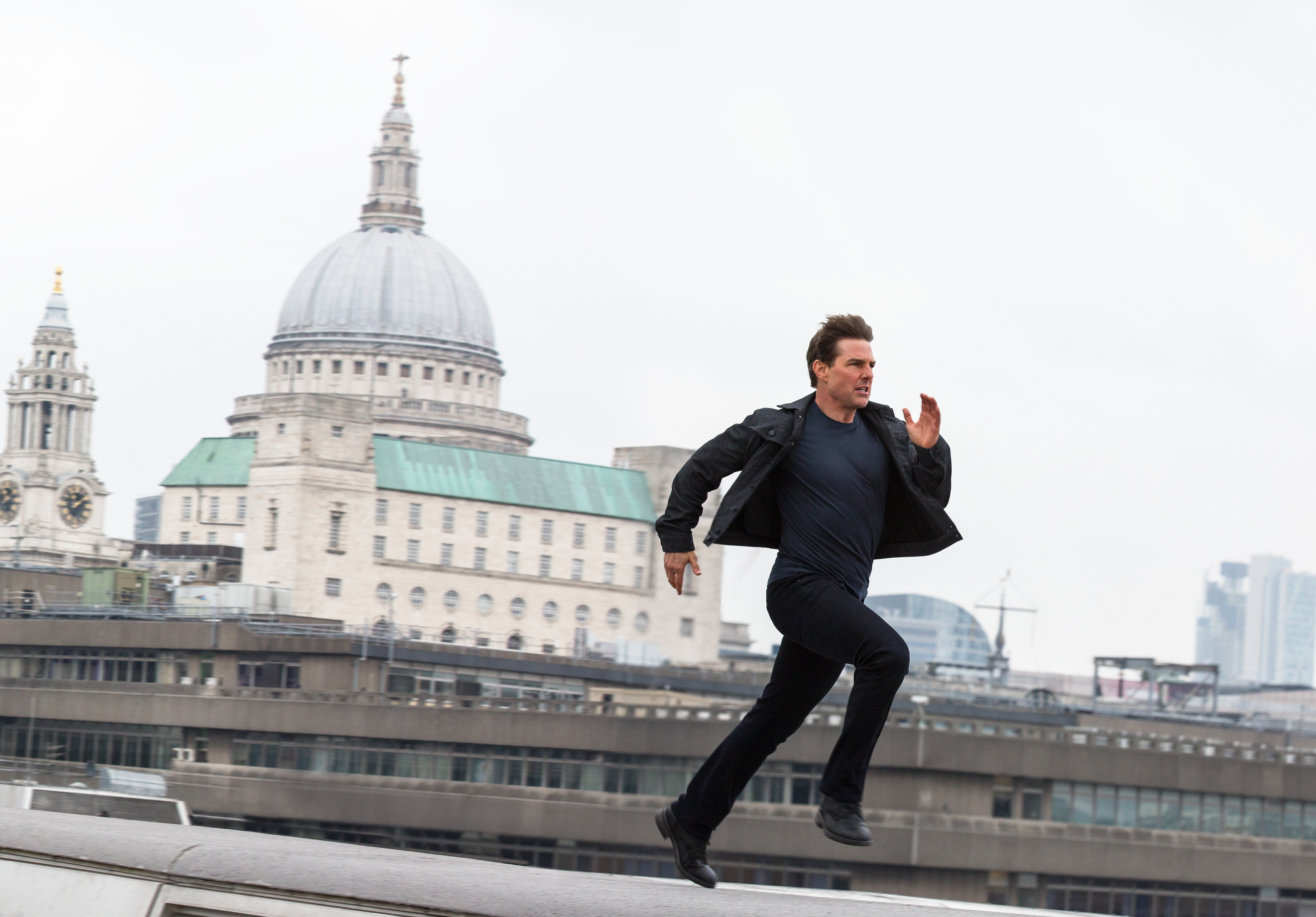 tom cruise mission impossible running