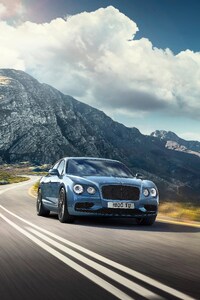 2017 Bentley Flying Spur W12 S (1080x2160) Resolution Wallpaper