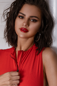 4k Selena Gomez Krah 2019 (1080x2280) Resolution Wallpaper
