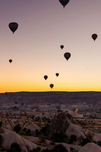 800x1280 Air Balloons Flying Over Cappadocia 5k