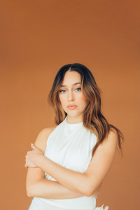 Alycia Debnam Carey Elle Australia 2025 (2160x3840) Resolution Wallpaper