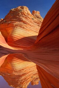 Amazing Canyons (240x320) Resolution Wallpaper