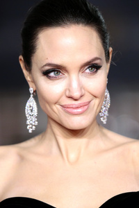 Angelina Jolie 2018 (640x1136) Resolution Wallpaper