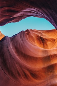 Antelope Canyon HD (640x960) Resolution Wallpaper