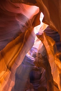 Antelope Canyons (320x568) Resolution Wallpaper