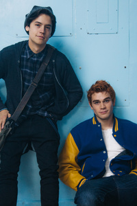 Archie Andrews Kj Apa And Jughead Cole Sprouse