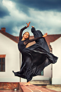 640x1136 Ballerina Dancer Black Clothing