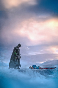 Batman And Superman S Epic Moment (1080x1920) Resolution Wallpaper