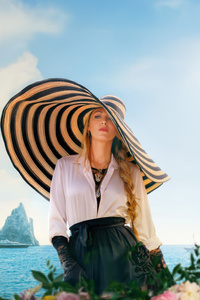 Blake Lively In Another Simple Favor (480x854) Resolution Wallpaper
