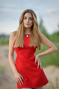 480x854 Blonde Girl Red Clothing 4k