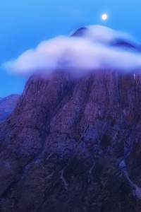 Blue Mountains Peak 4k (320x568) Resolution Wallpaper