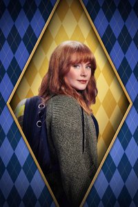 Bryce Dallas Howard As Elly Conway In Argylle (800x1280) Resolution Wallpaper