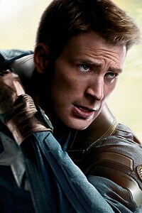 Chris Evans Captain America (360x640) Resolution Wallpaper
