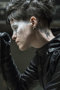 Claire Foy In The Girl In The Spiders Web Movie (1080x2280) Resolution Wallpaper