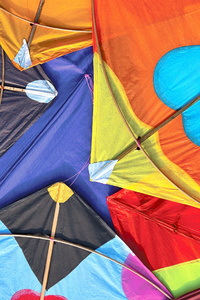 750x1334 Colourful Kites