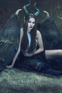 640x1136 Cosplay Maleficent 4k