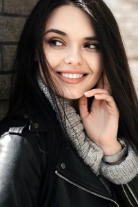 Cute Model Black Hair Smiling 4k (1125x2436) Resolution Wallpaper