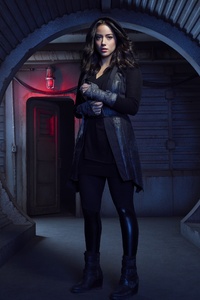 Daisy Johnson Agents Of Shield Season 5 (320x480) Resolution Wallpaper