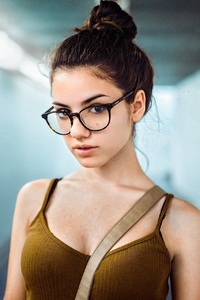 Delaia Gonzalez In Glasses Subway