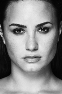 Demi Lovato Monochrome (360x640) Resolution Wallpaper