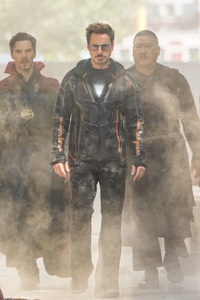 Doctor Strange Stark Wong And Bruce Banner In Avengers Infinity War