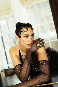Dua Lipa For Met Gala 2025 (320x568) Resolution Wallpaper