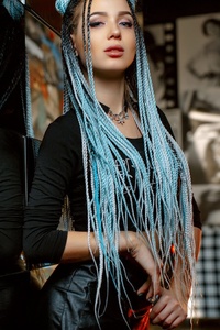 Dyed Hair Girl (480x800) Resolution Wallpaper