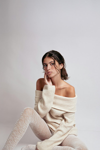 Effortless Elegance Off Shoulder Warmth (360x640) Resolution Wallpaper
