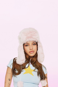 Emilia Mernes (1080x2280) Resolution Wallpaper