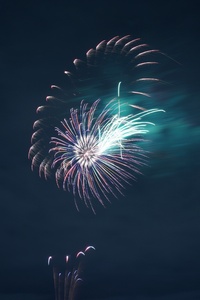 240x400 Fireworks Night 4k