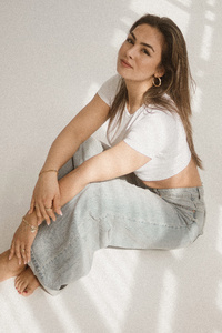 Girl Sitting On Floor Posing 5k (320x568) Resolution Wallpaper