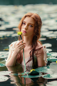 Girl With Flower In Water 4k
