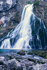 Golling Waterfall Salzburg Austria (320x480) Resolution Wallpaper