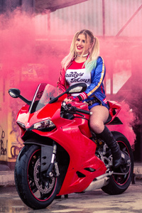 Harley Quinn On Ducati Cosplay 4k