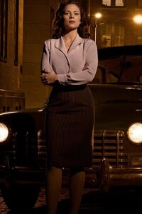 Hayley Atwell As Agent Carter (540x960) Resolution Wallpaper