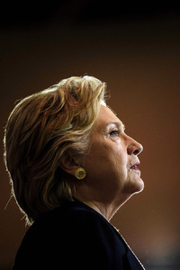 Hillary Clinton 4k (1080x2280) Resolution Wallpaper