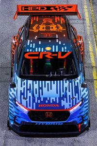 240x400 Honda CR V Hybrid Racer
