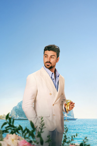 In Another Simple Favor (480x854) Resolution Wallpaper